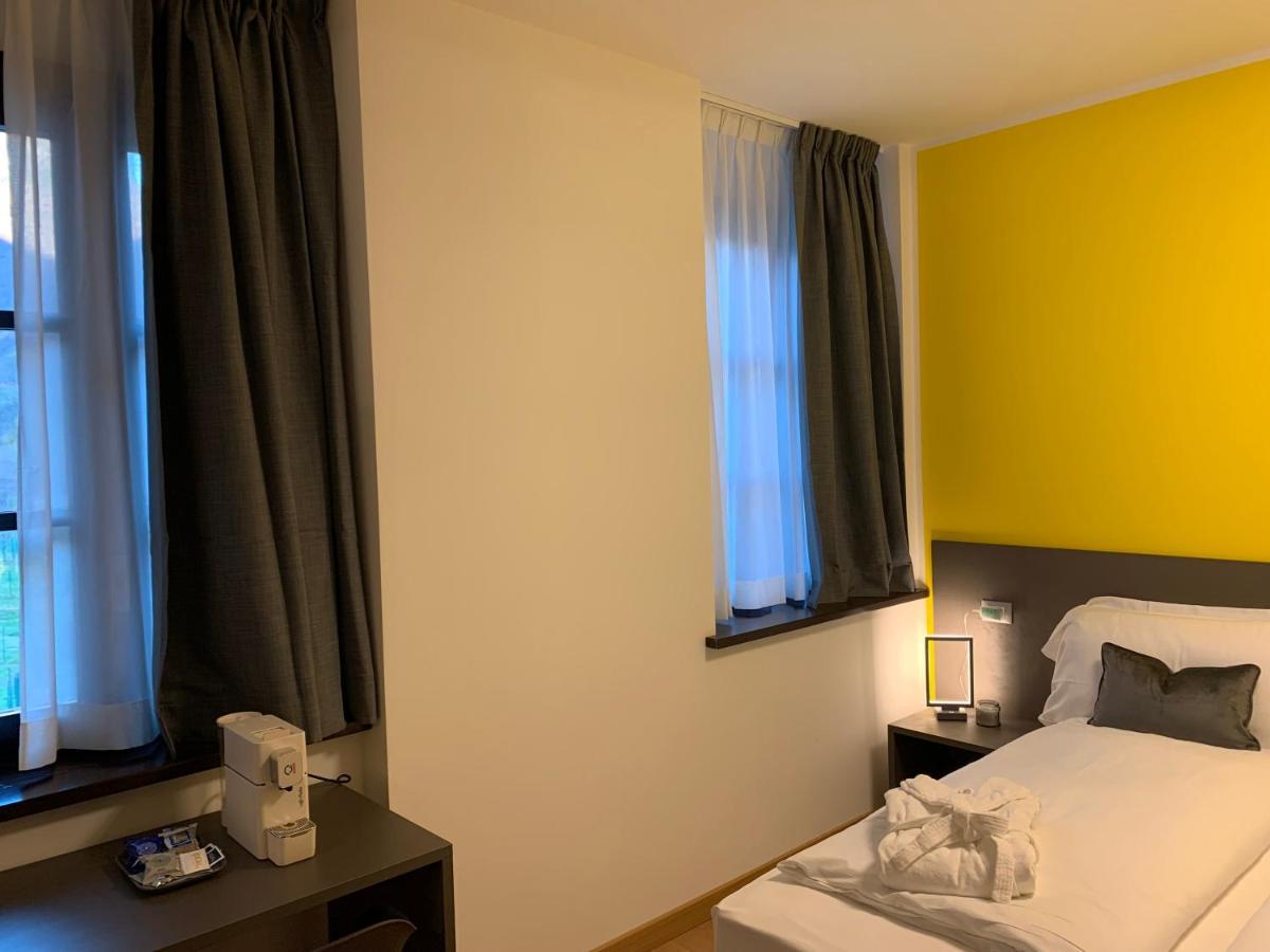 Guest House Le Cassandre Sondrio Exterior foto