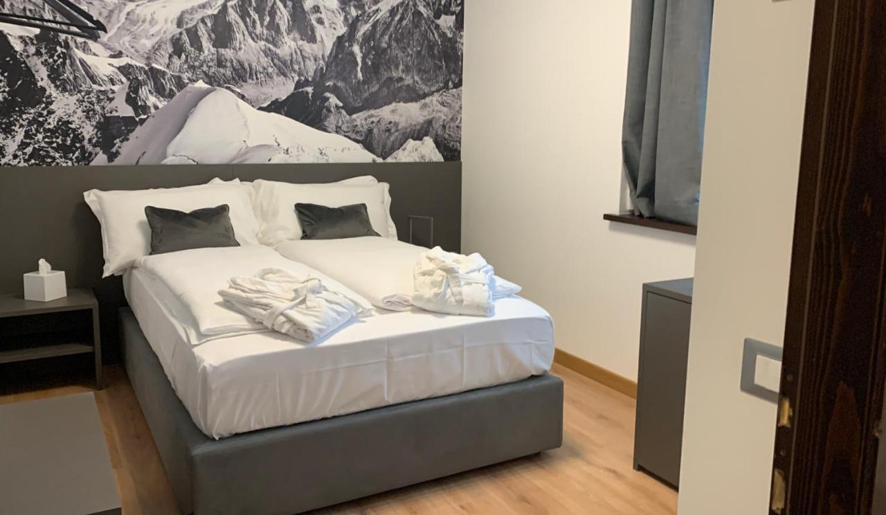 Guest House Le Cassandre Sondrio Exterior foto